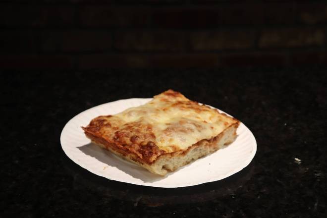 HERALD SQUARE SLICE