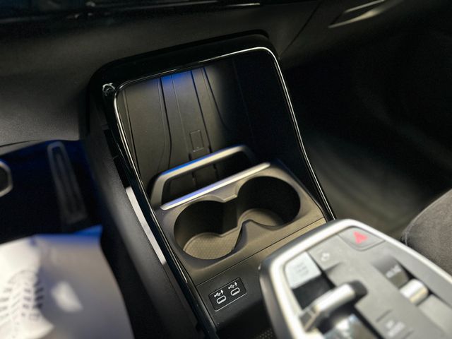 BMW 218 Active Tourer 2024 WHITE Gebrauchtwagen - Galeriebild 21