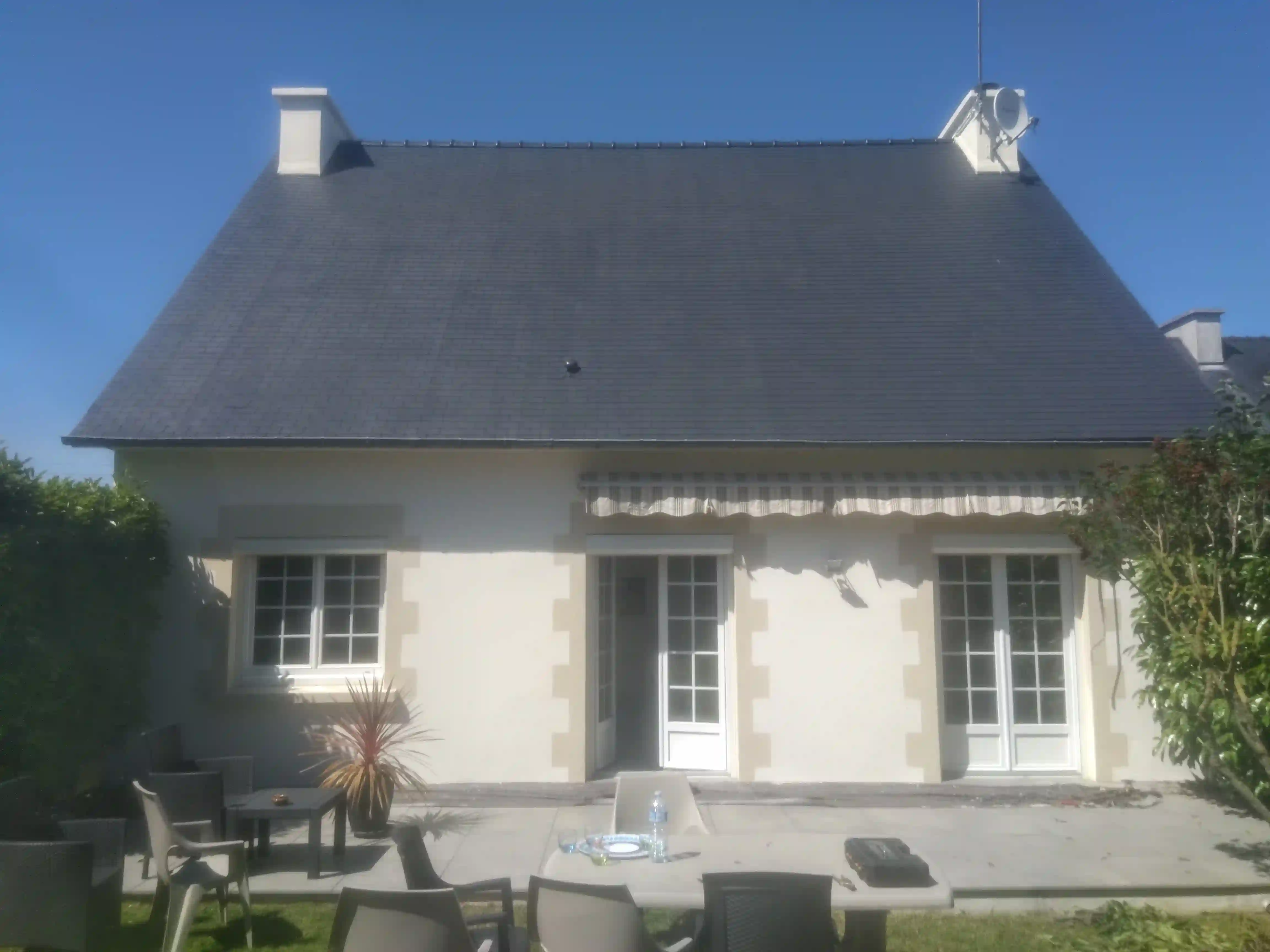 Toiture propre, démoussage à Saint Brieuc