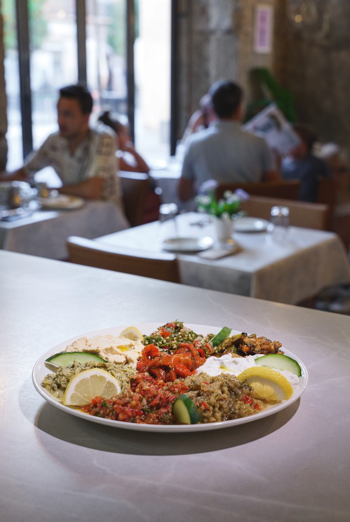 plato turco en restaurante la turquesa granada