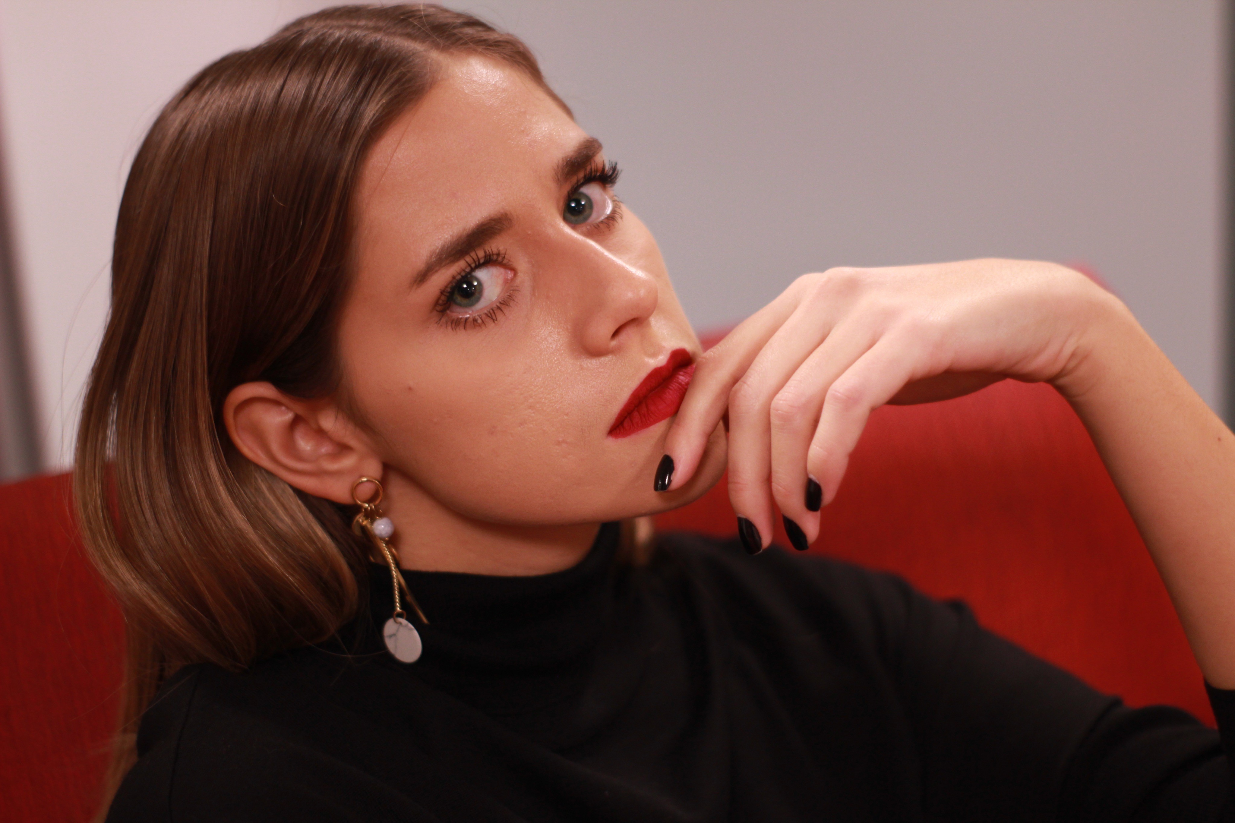 Portrait of portfolio creator – back view