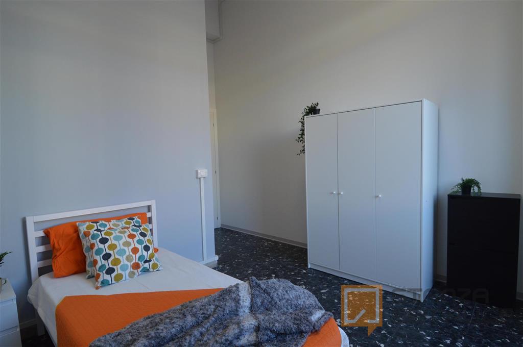 Stanza singola di 14.71 mq in Vicolo Franco Villa, Reggio Nell'Emilia – 480€ tutto incluso, cauzione zero