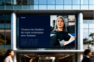 Site Sonnar présenté sur un affichage grand format