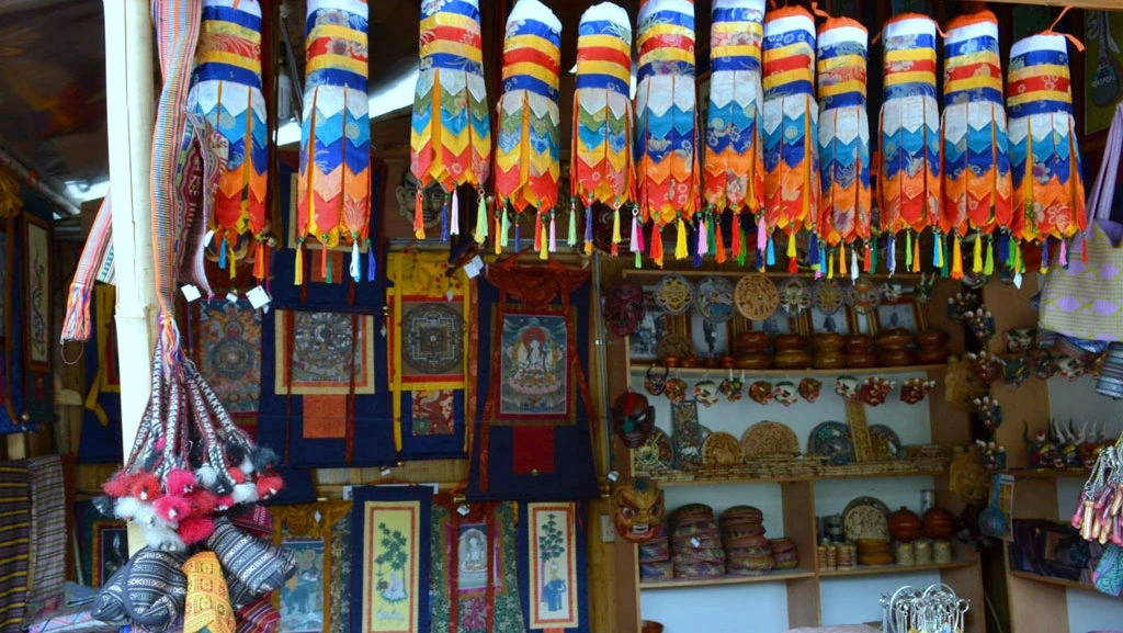 Colorful Bhutan handicraft shop