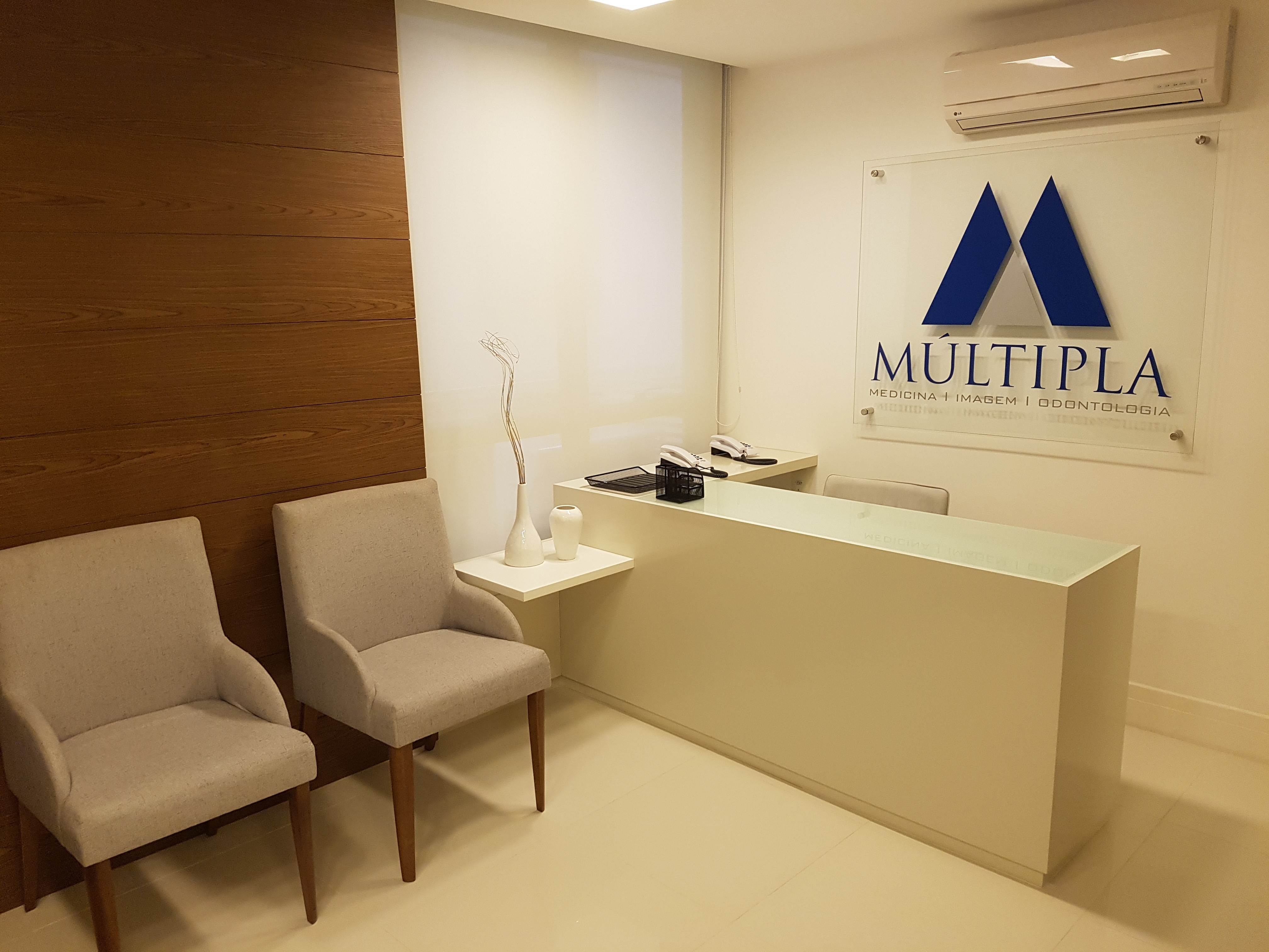 Recepção da Clínica Múltipla