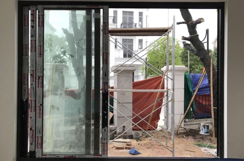 subimage - dark mode