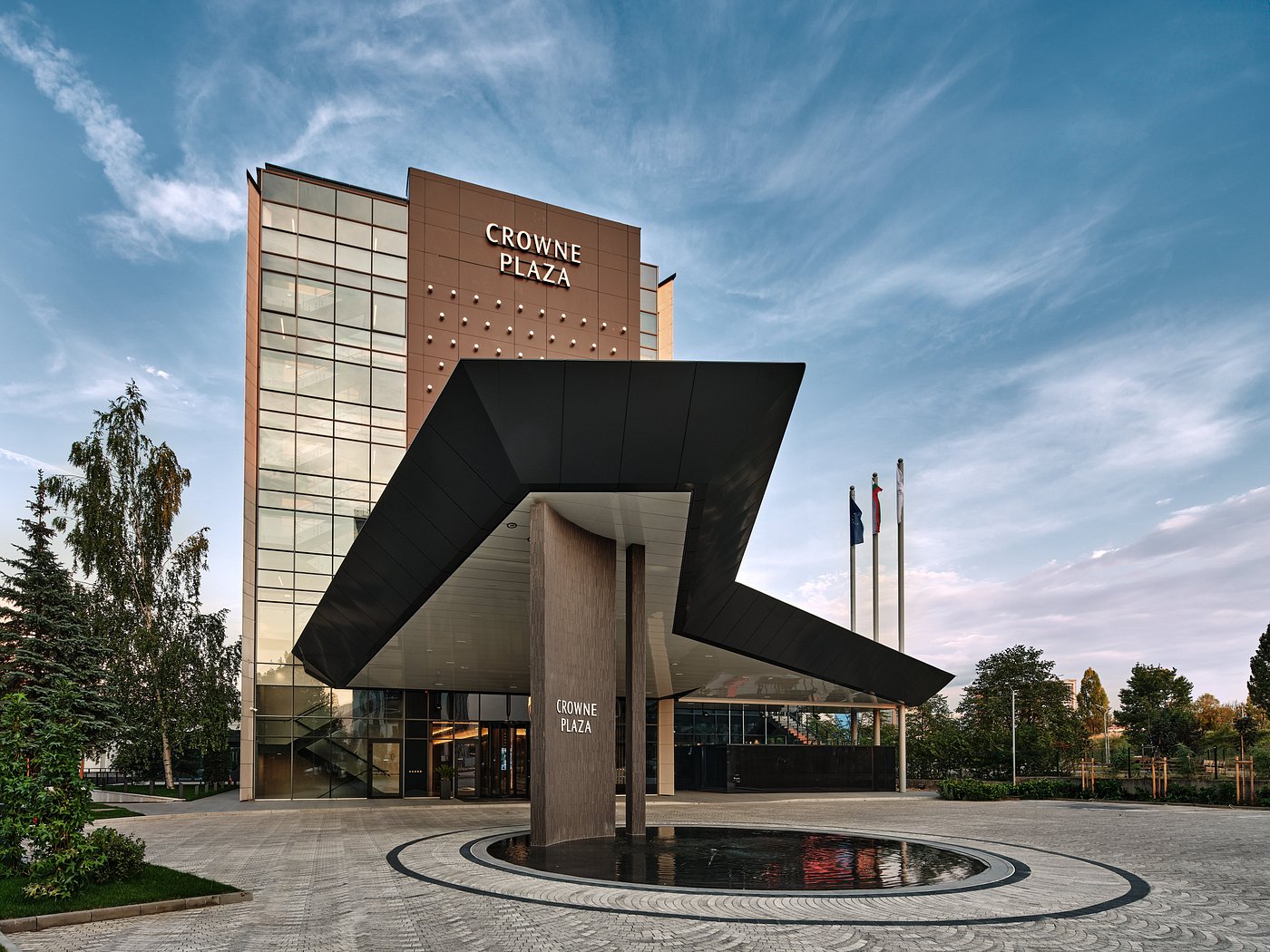 Crowne Plaza Sofia exterior