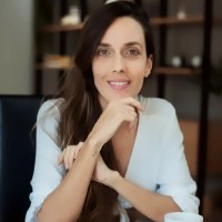 Jessi Kovatch, jornalista e sócia na KR2 Comunicação