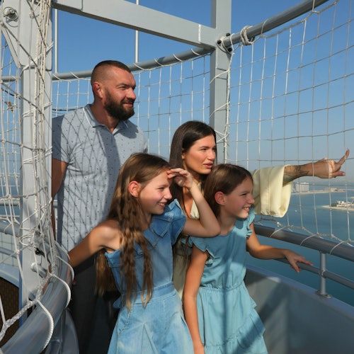 Loftbelgurinn í Dubai