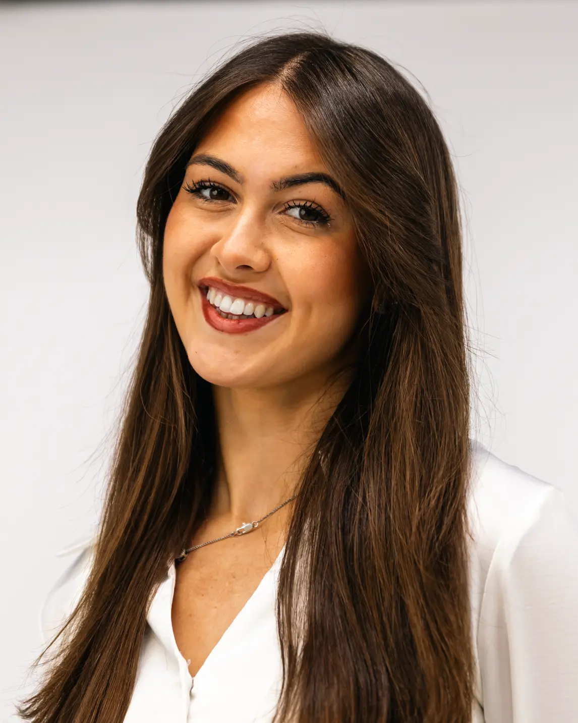 Rebecca headshot in a studio