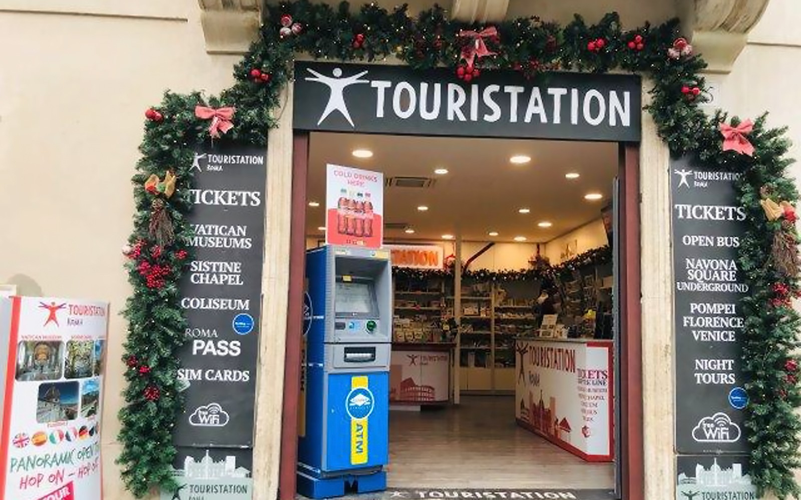 Billettkontor for omvisninger i Roma, inkludert Piazza Navona, Pantheon og Trevifontenen.