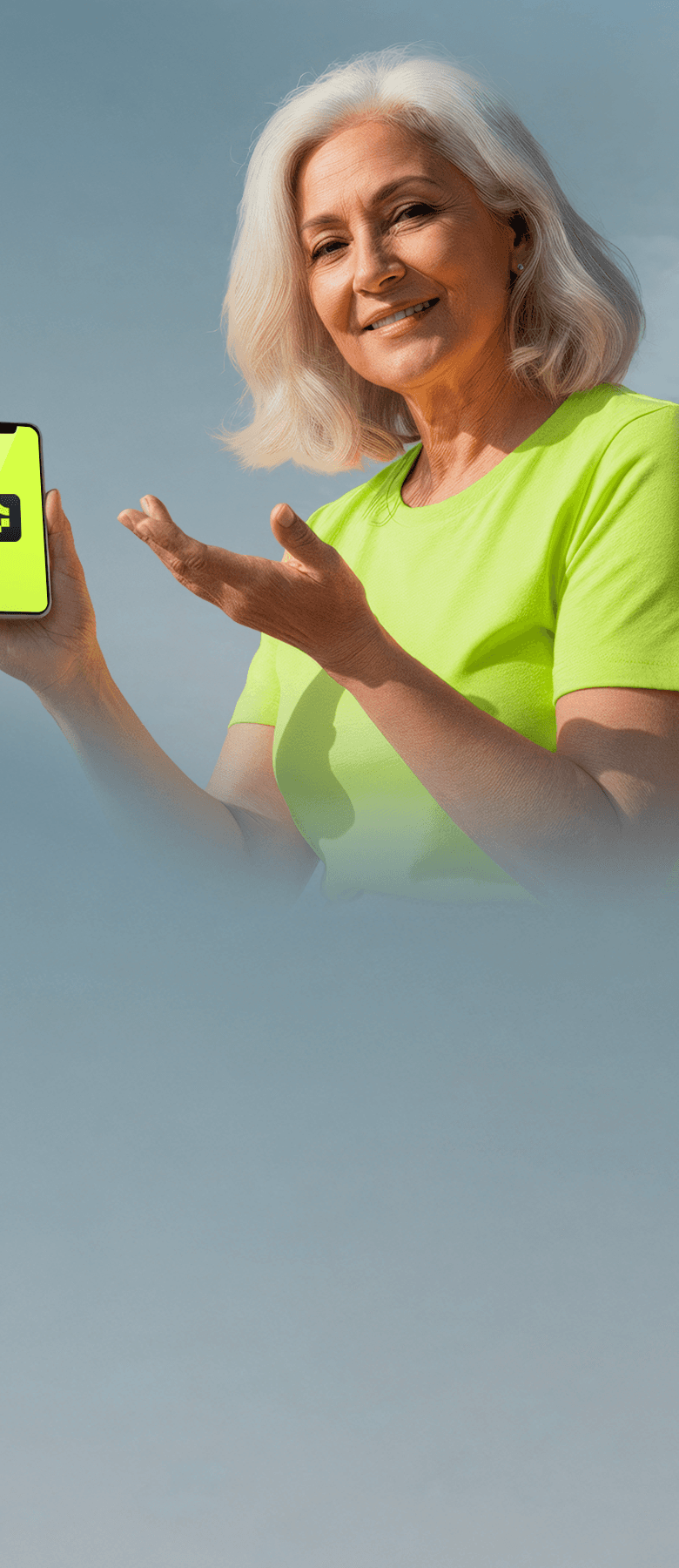 Senhora mostrando um smartphone