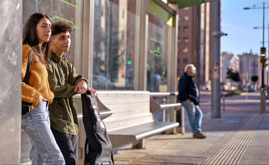 Publicidade ignora metade da população e perde espaço entre consumidores de baixa renda