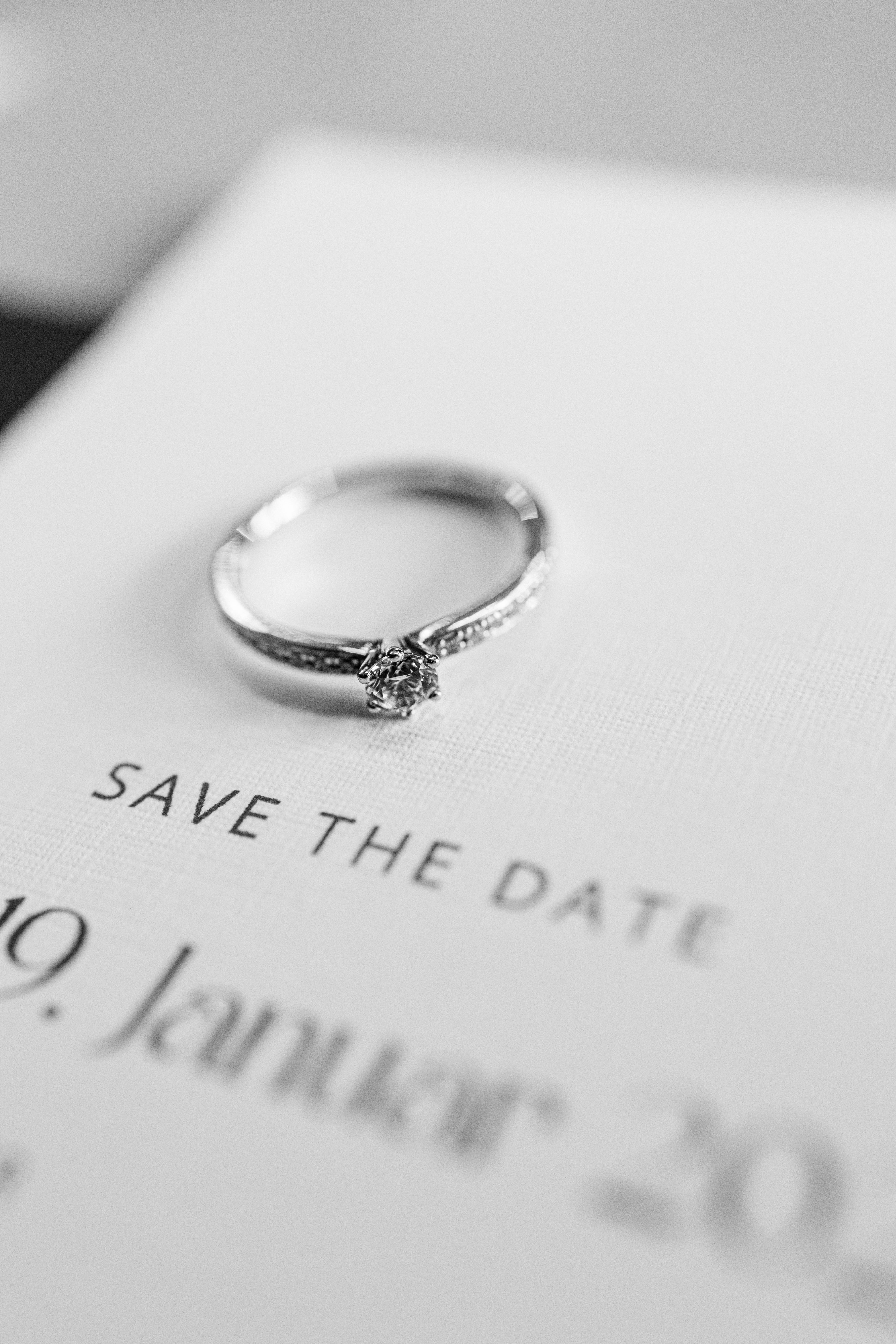 Save the Date Karte mit Ring.
