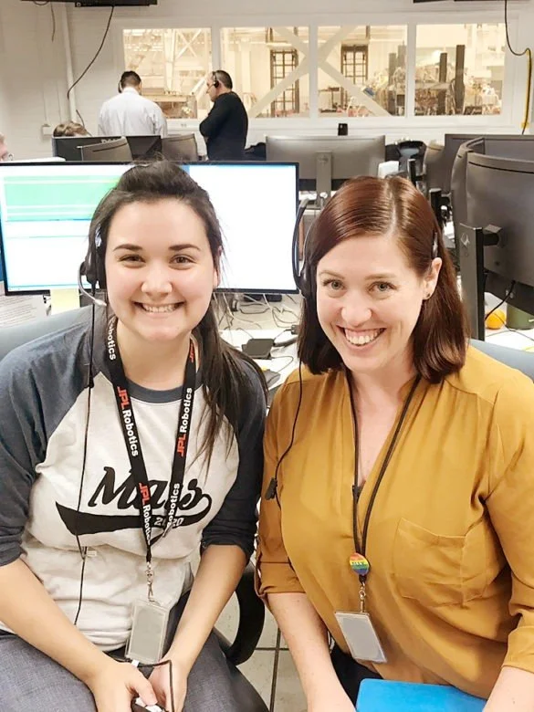 JPL engineer Tracy Van Houten Inspires young women