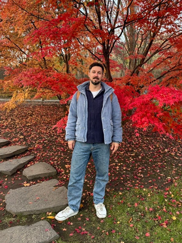 Matt Slow in Prague's botanical garden during autumn