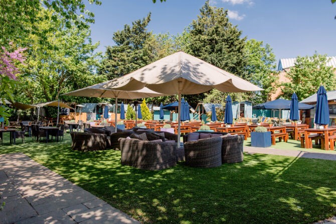 The Leather Bottle, Earlsfield