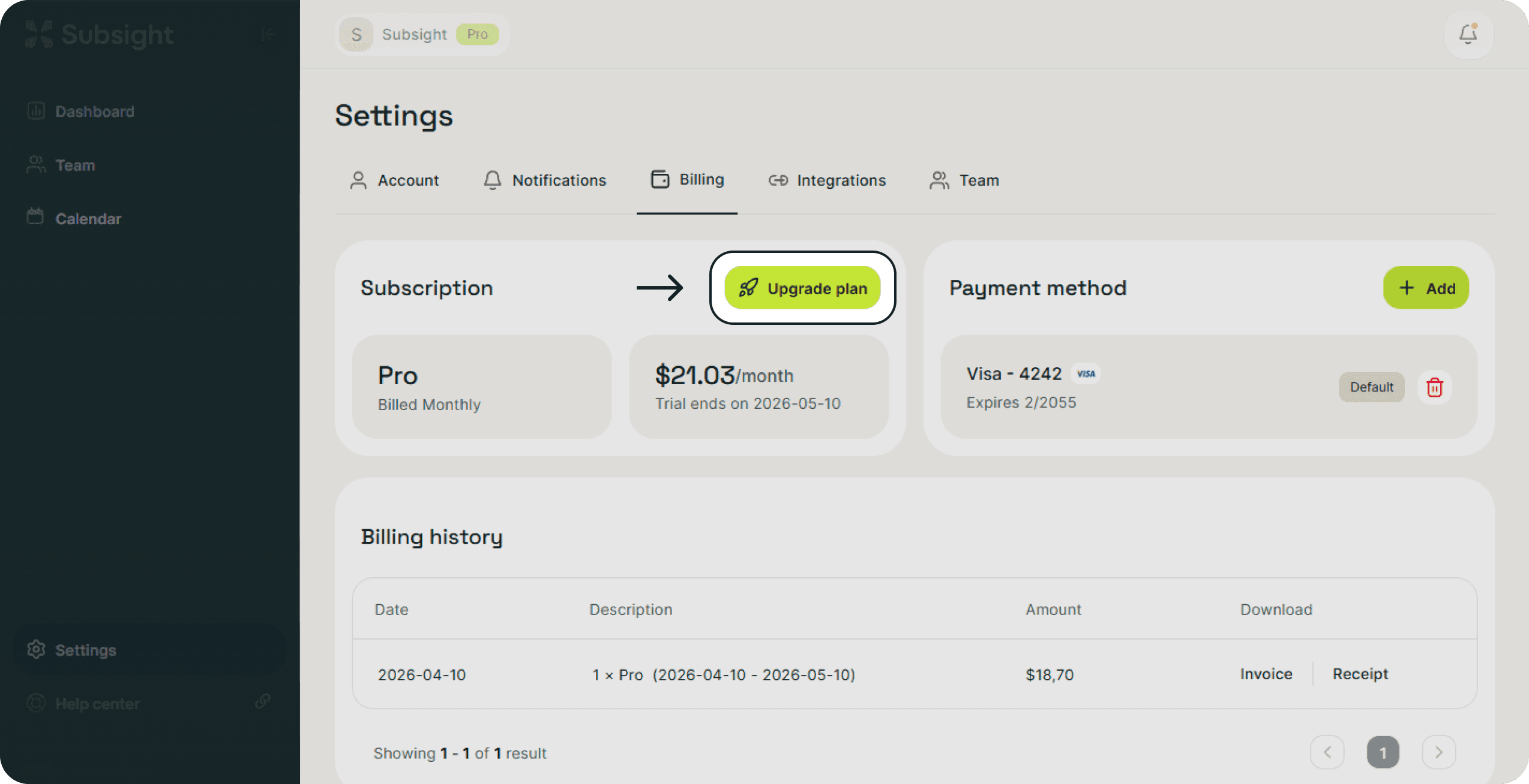 Subsight billing page showing saved payment methods with default card and management options.