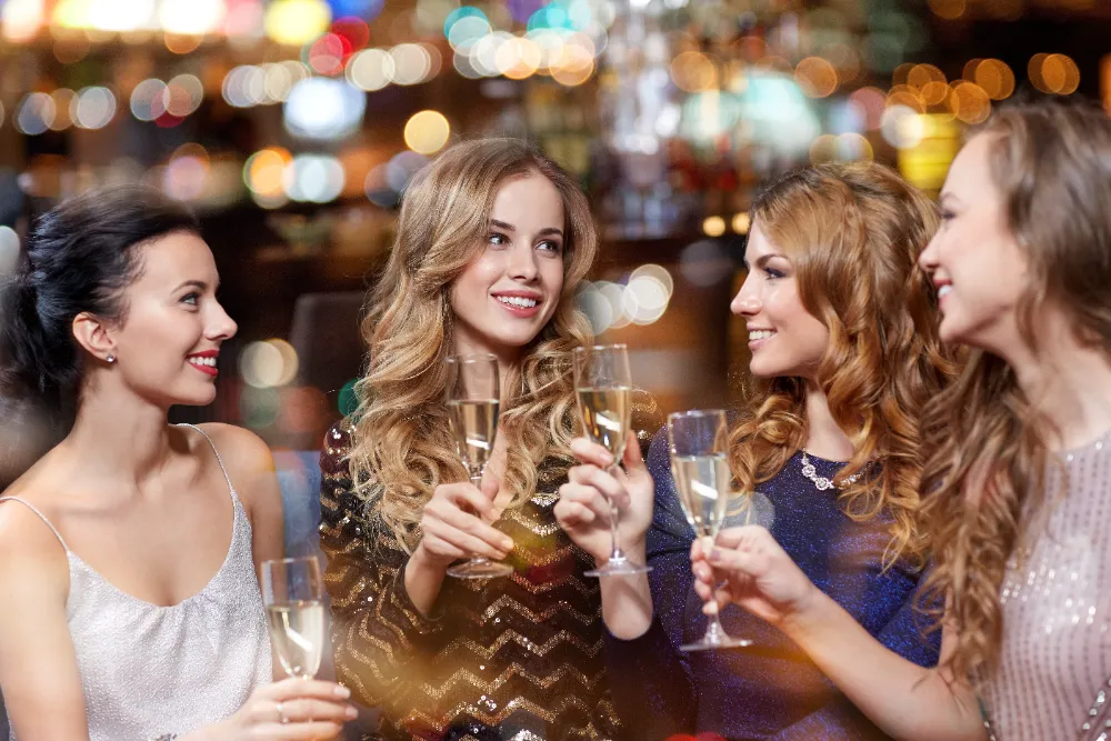 Bachelorette in Paris