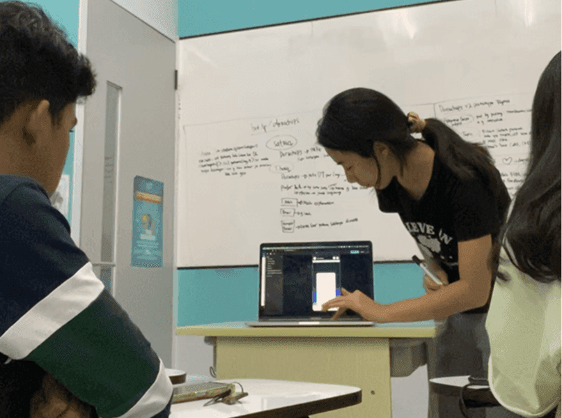 Usability testing session with real users conducted by Jodith Valerie, product design process