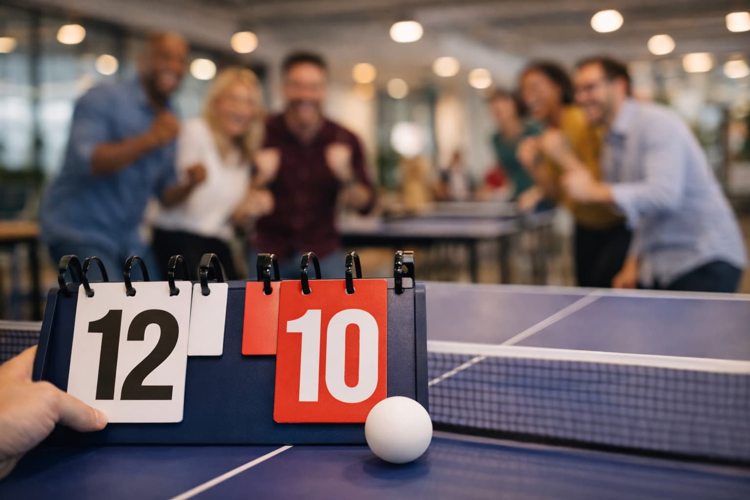 Bedrijfsevent pingpong met tornooi en scorebord georganiseerd door Ping Connect