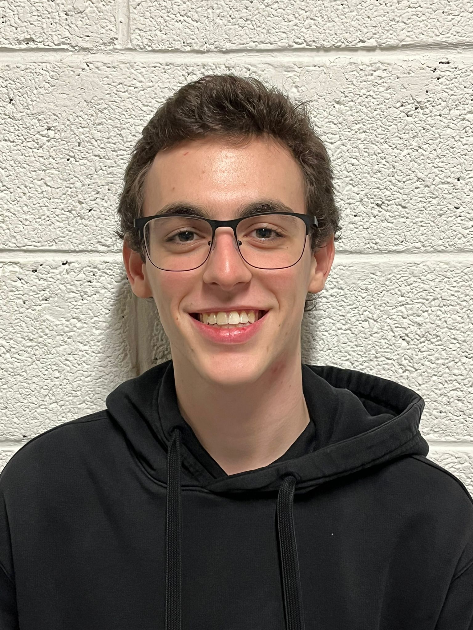 Portrait noir et blanc d'un spécialiste cycle faisant partie de l'équipe BFZ Cycles.