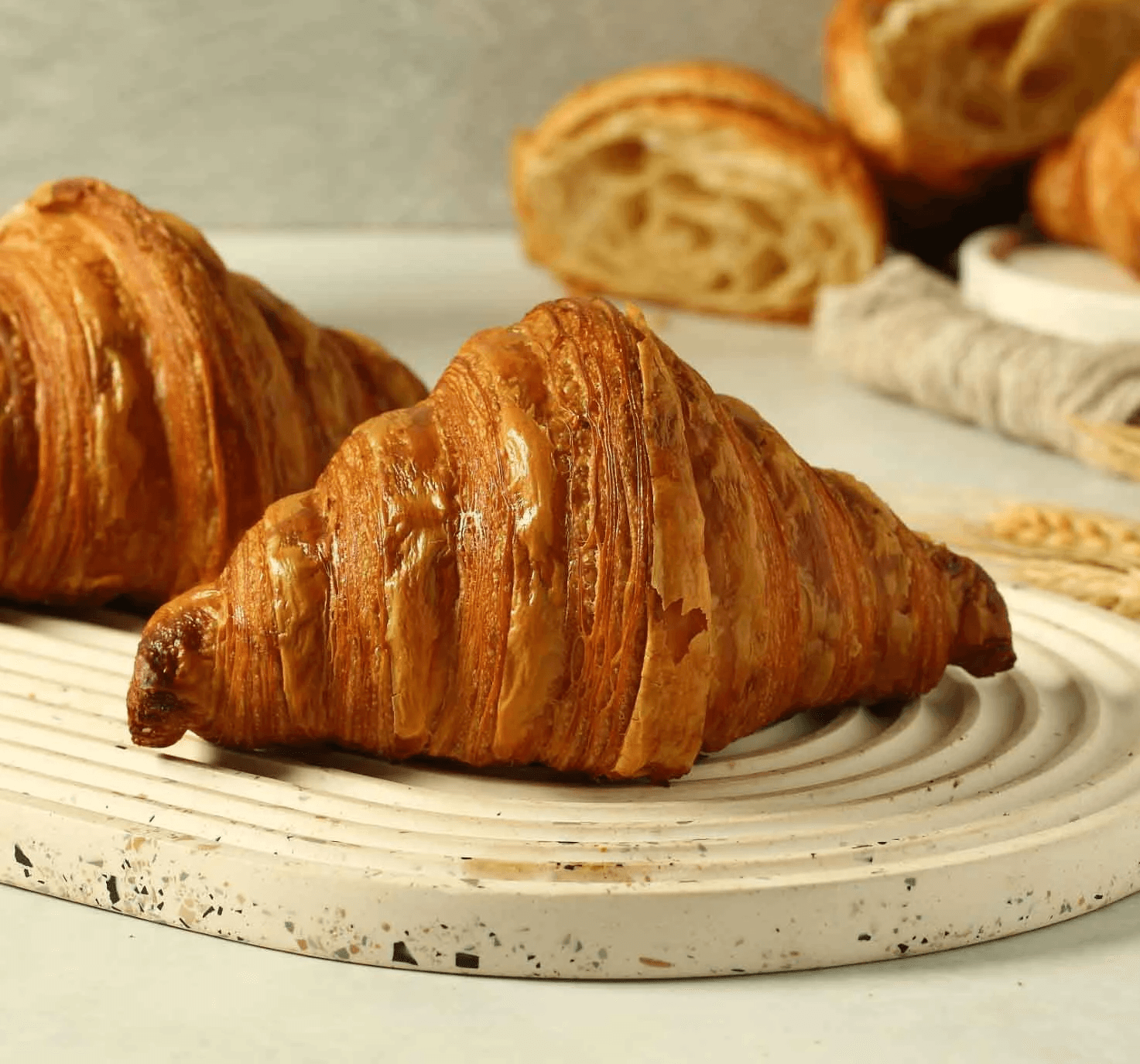 Croissant Plain