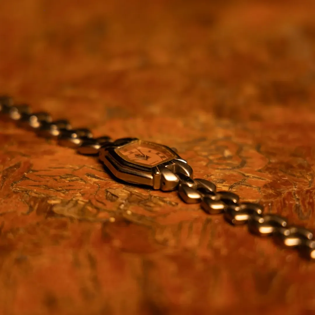 vintage Holing quartz watch