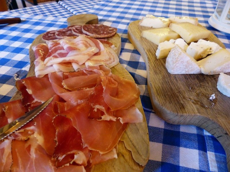 Formaggi e salumi