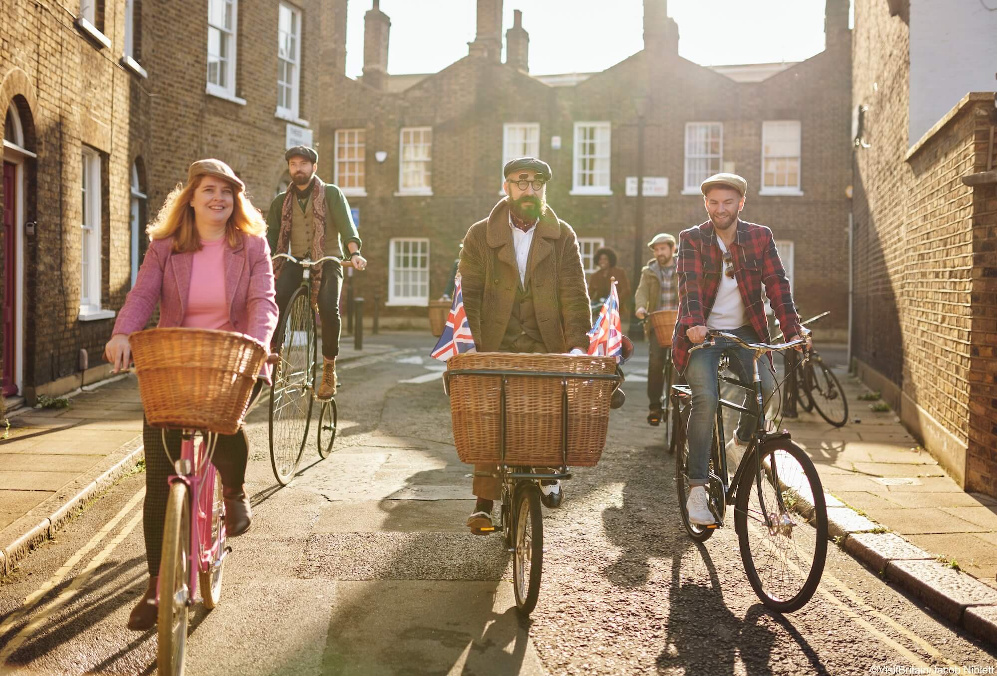 A bike tour of London with Tally Ho led by a guide in a tweed cap 