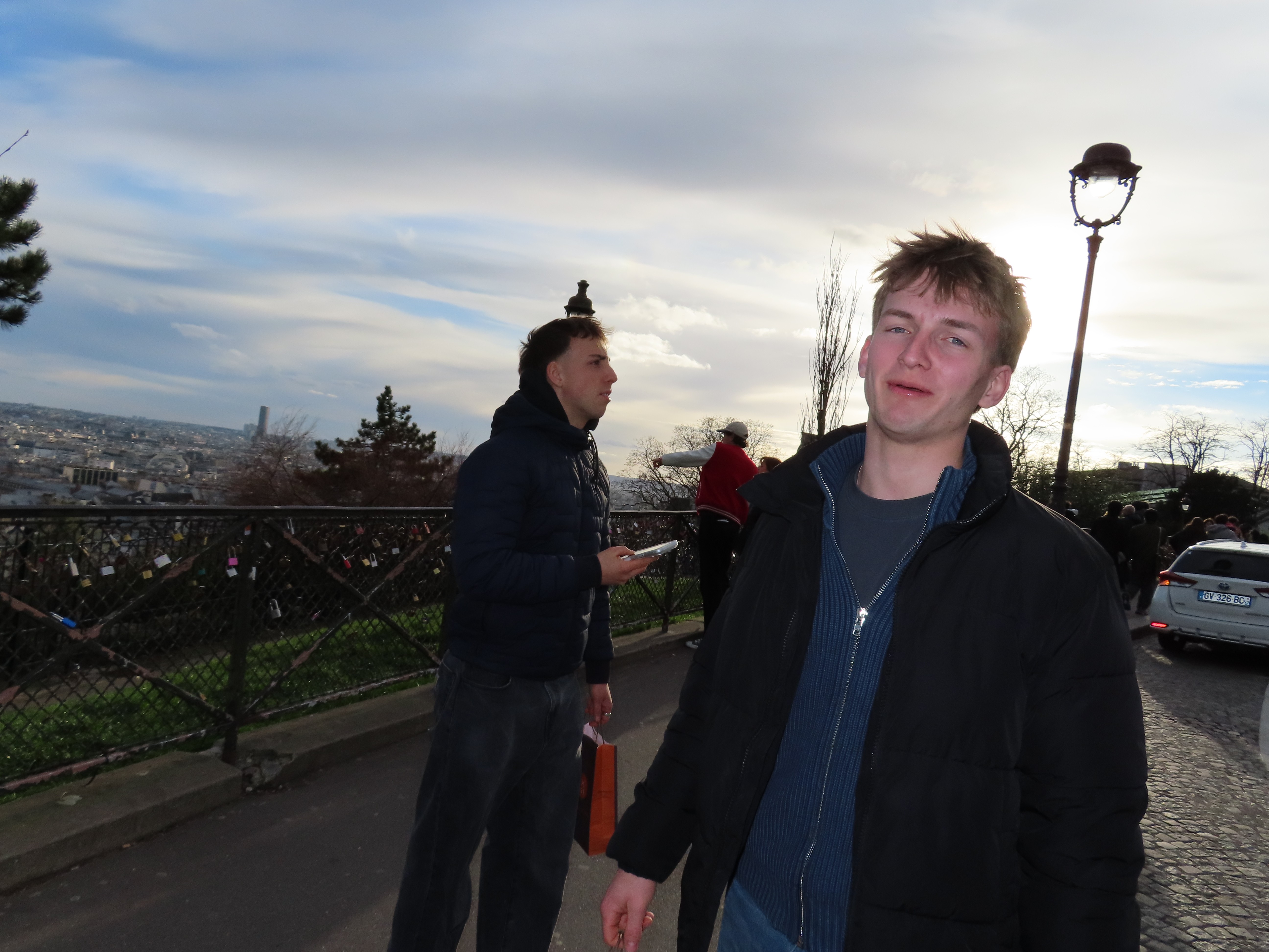 BG Image