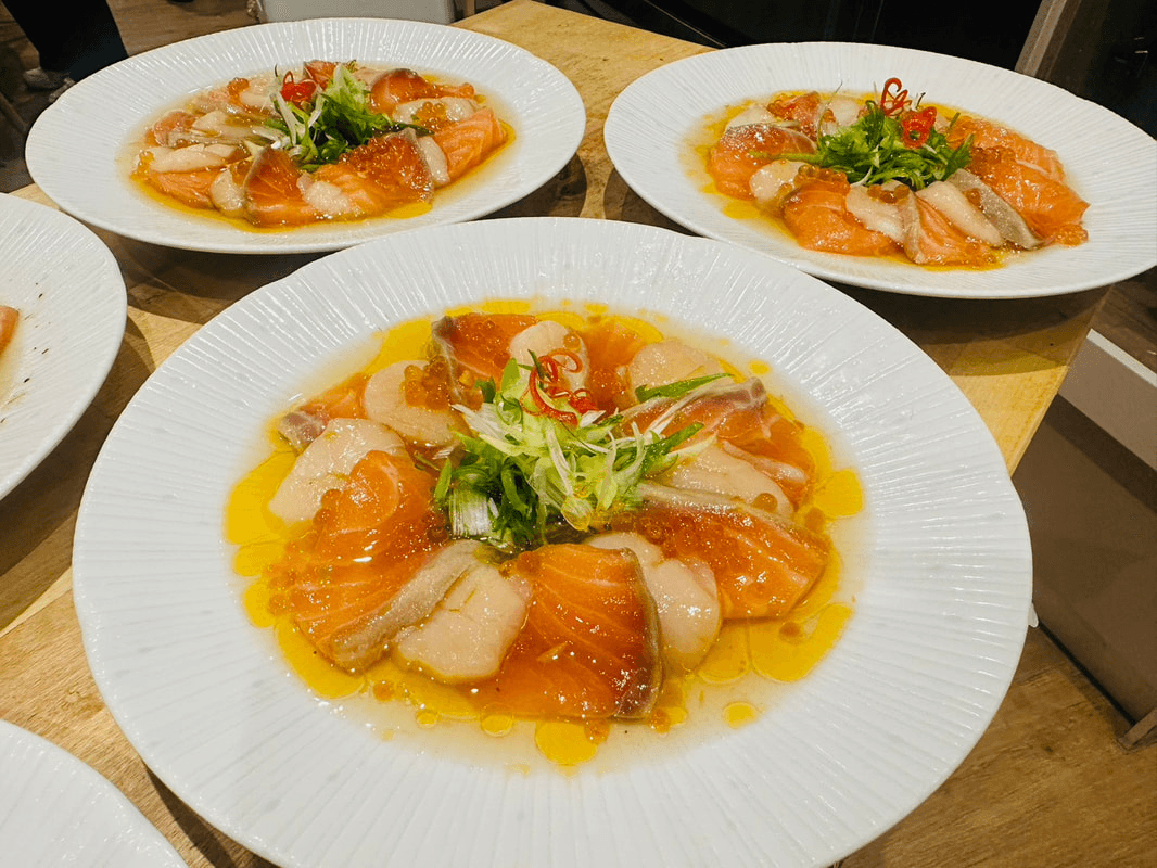 魚露風味干貝鮭魚生魚片