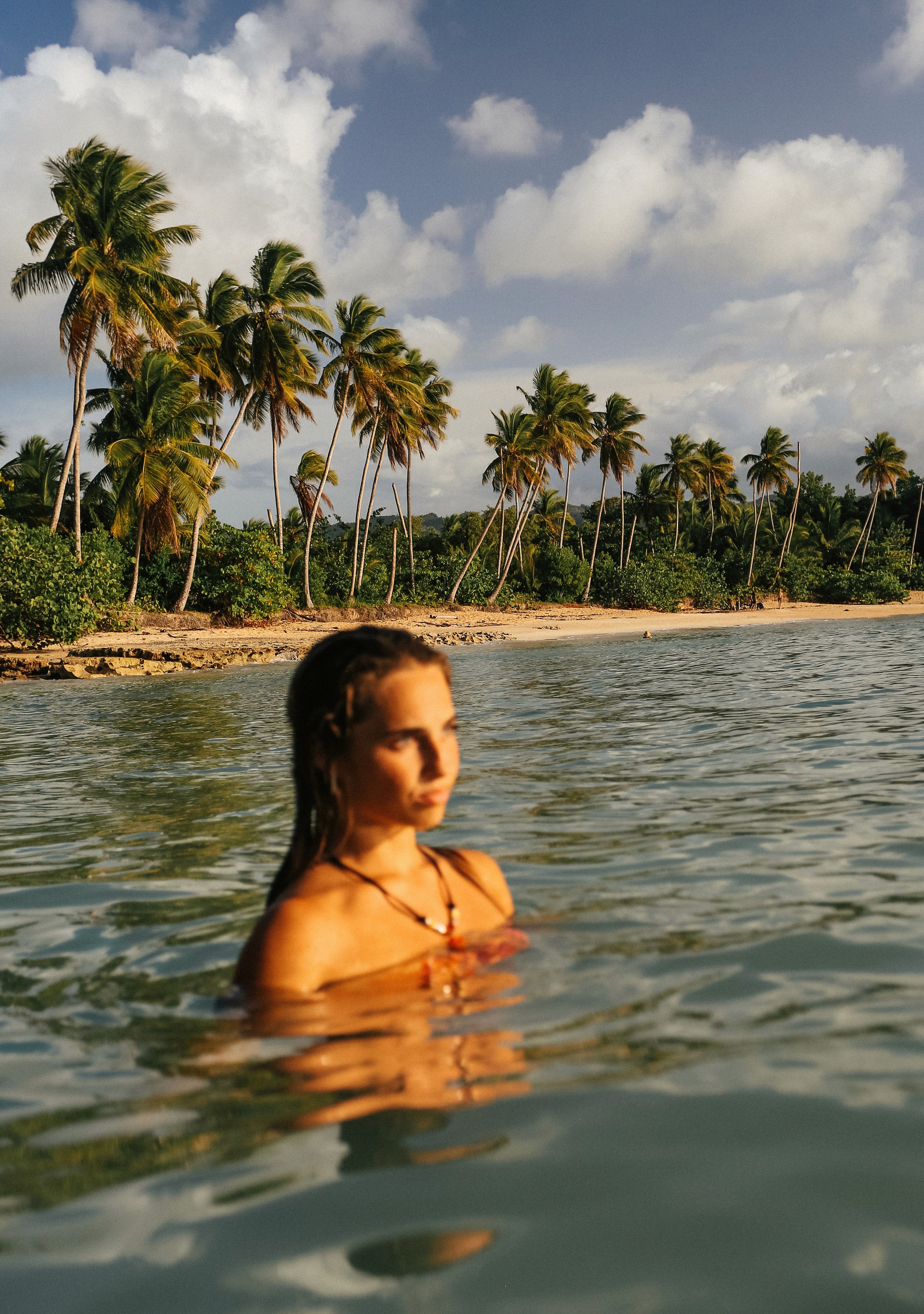 Sophia Reynolds feet