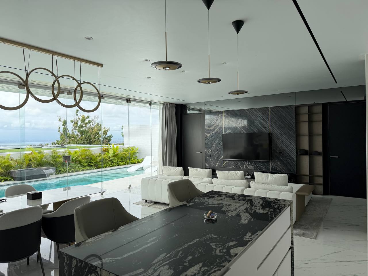 1-bedroom villa with panoramic views in Bukit, Ungasan