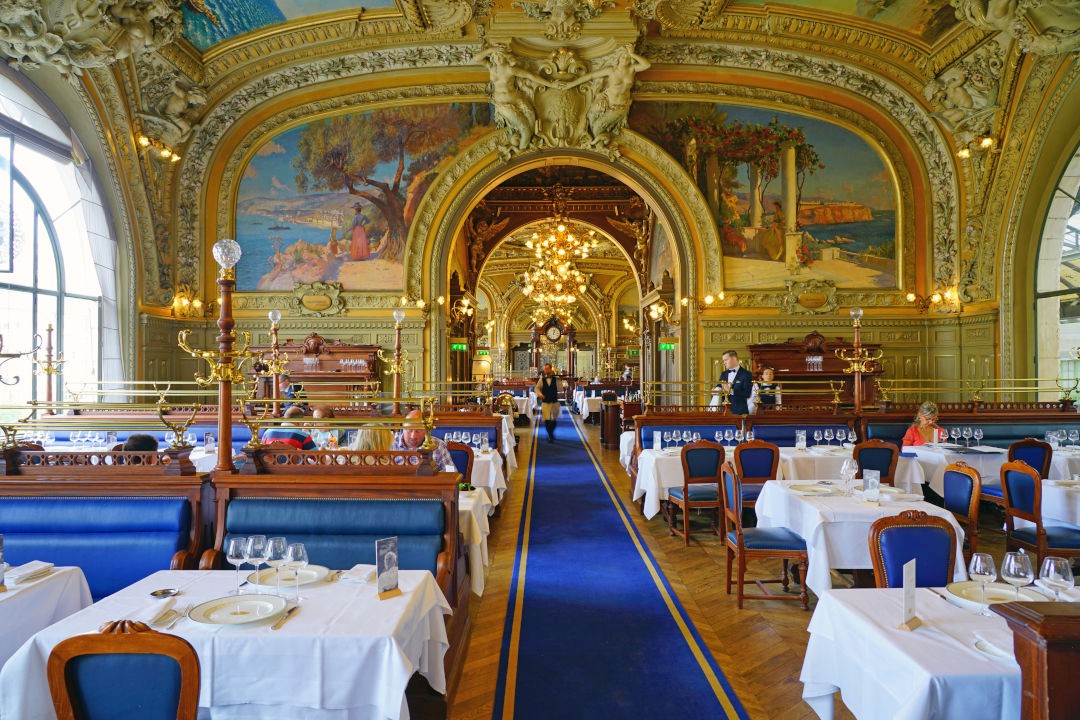 Le Train Bleu Paris