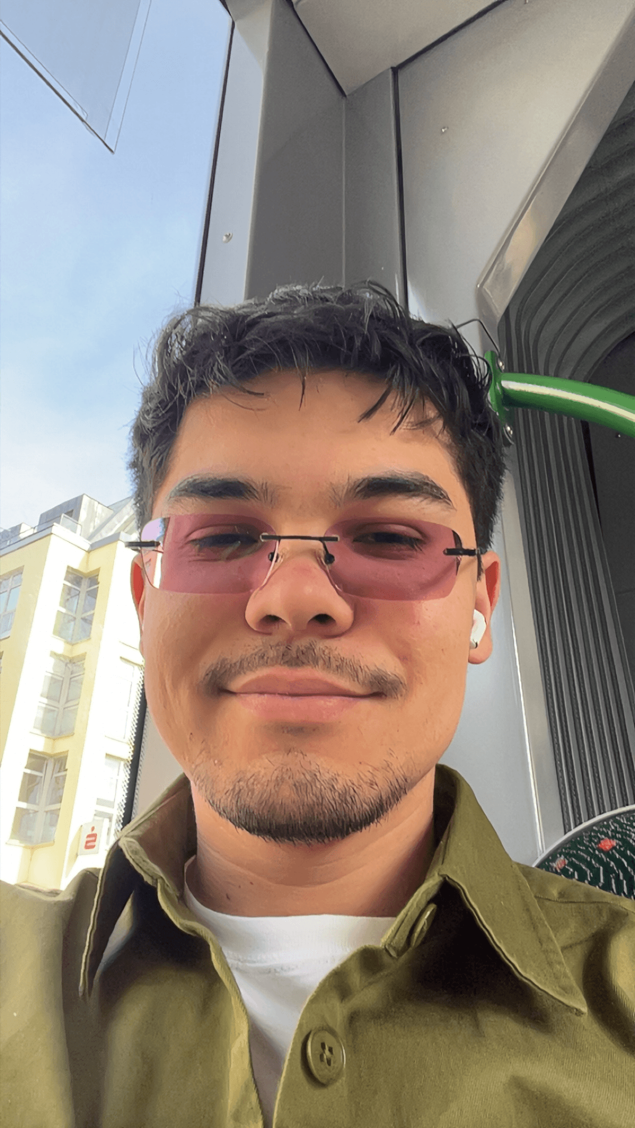 Nandi Muzsik's Profile Picture