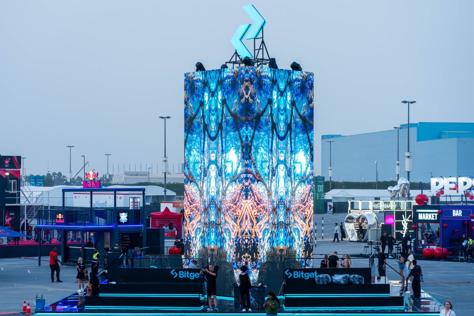 Immersive installation for Bitget at UNTOLD Dubai 2025 by RenaiXance.