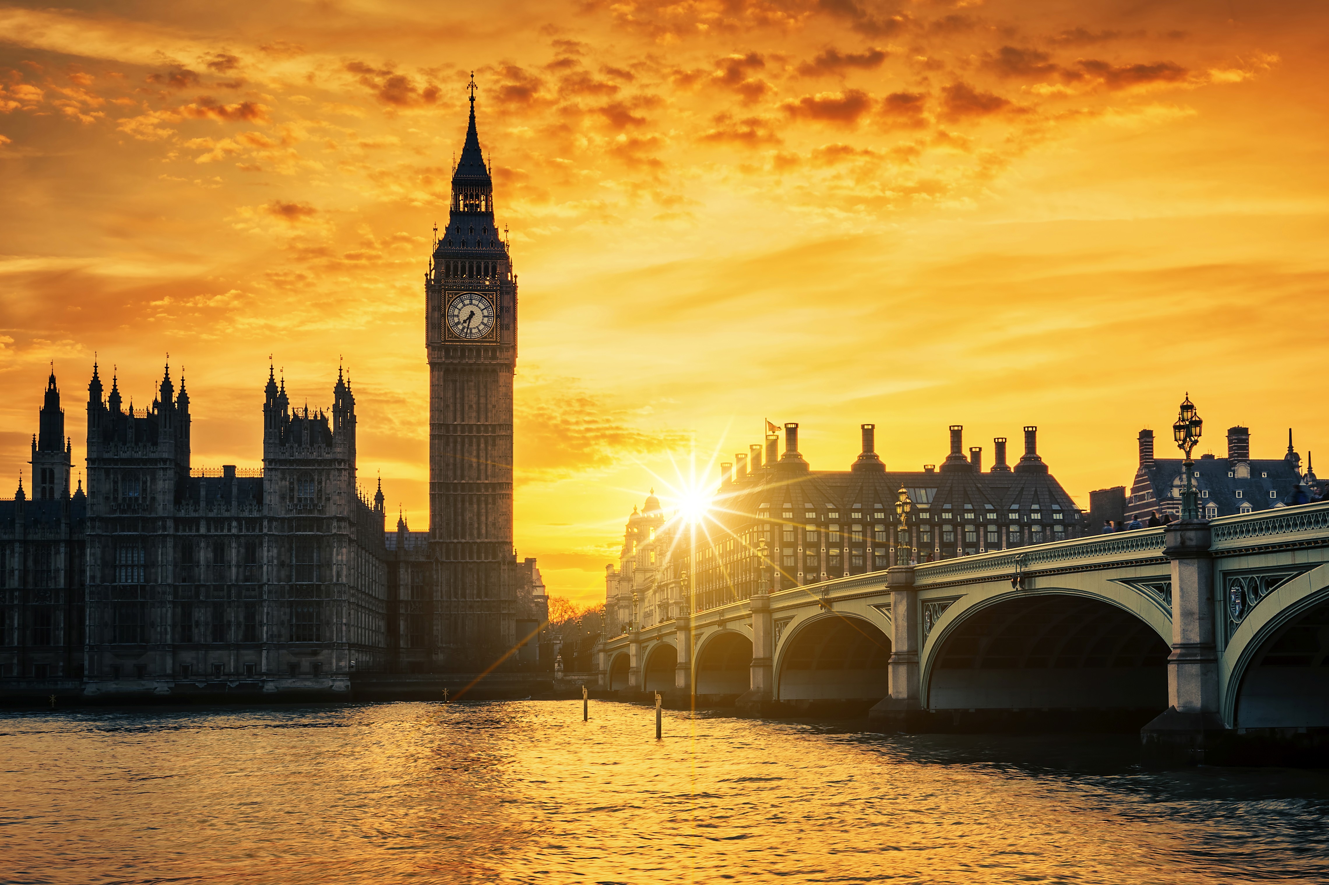 Big Ben and Westminster Bridge at dusk, London, UK