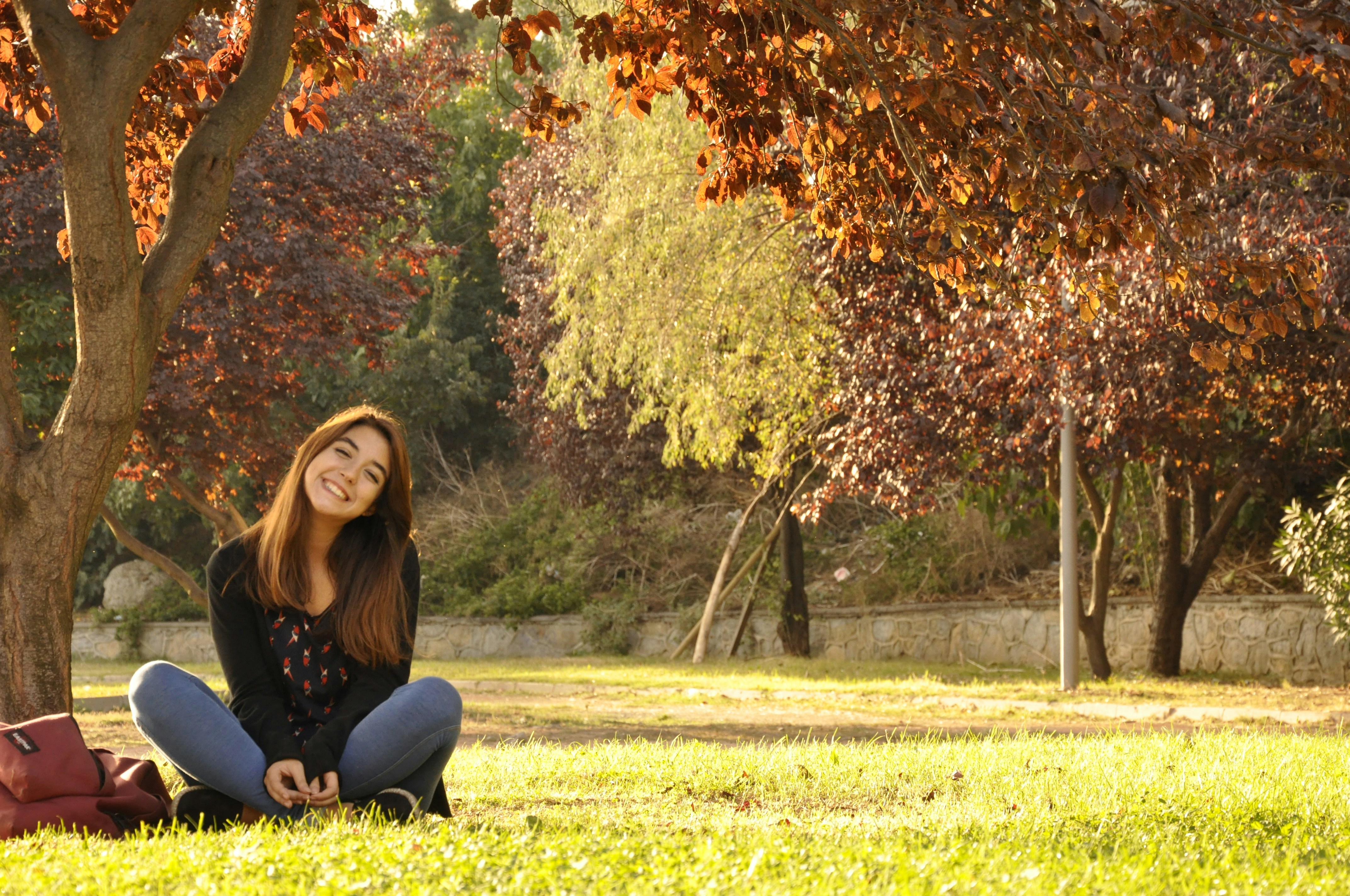 woman under a tree - Soft Autumn Color Analysis