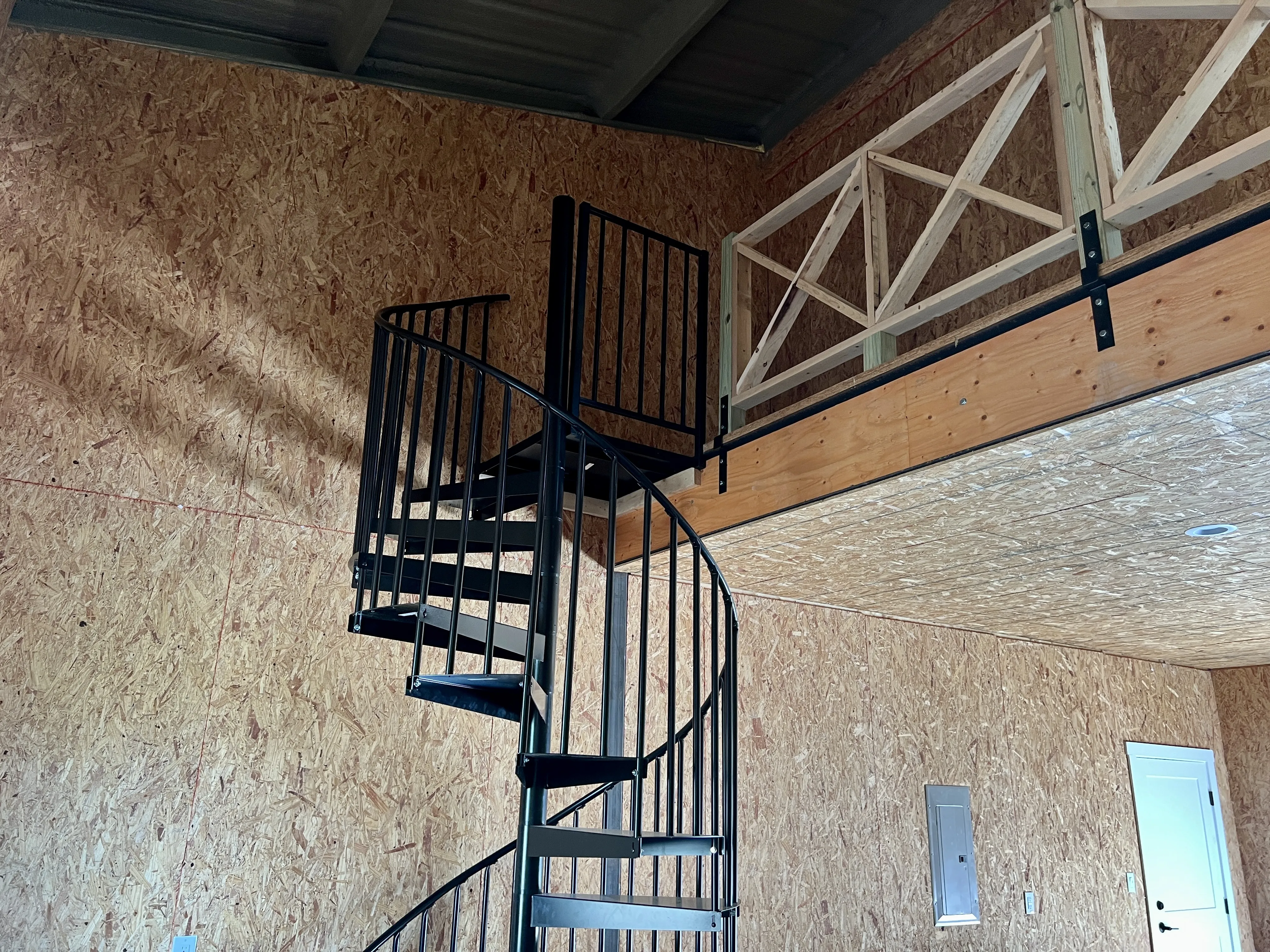 Garage Loft Staircase Bend Luxury Barndominium Perks Metal Works