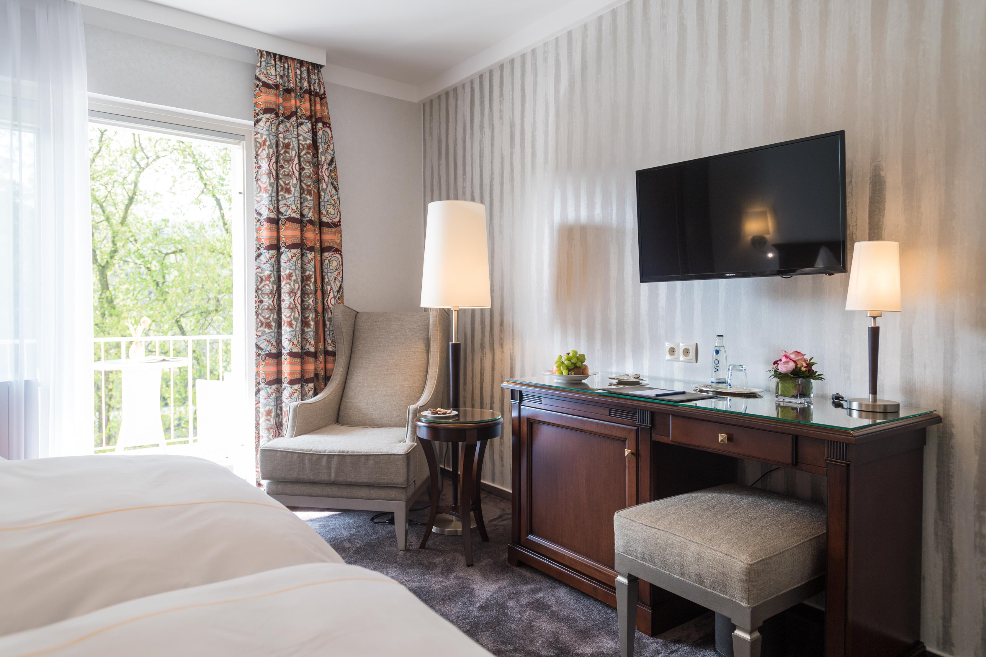 Doppelzimmer mit Balkon zur Ahrseite