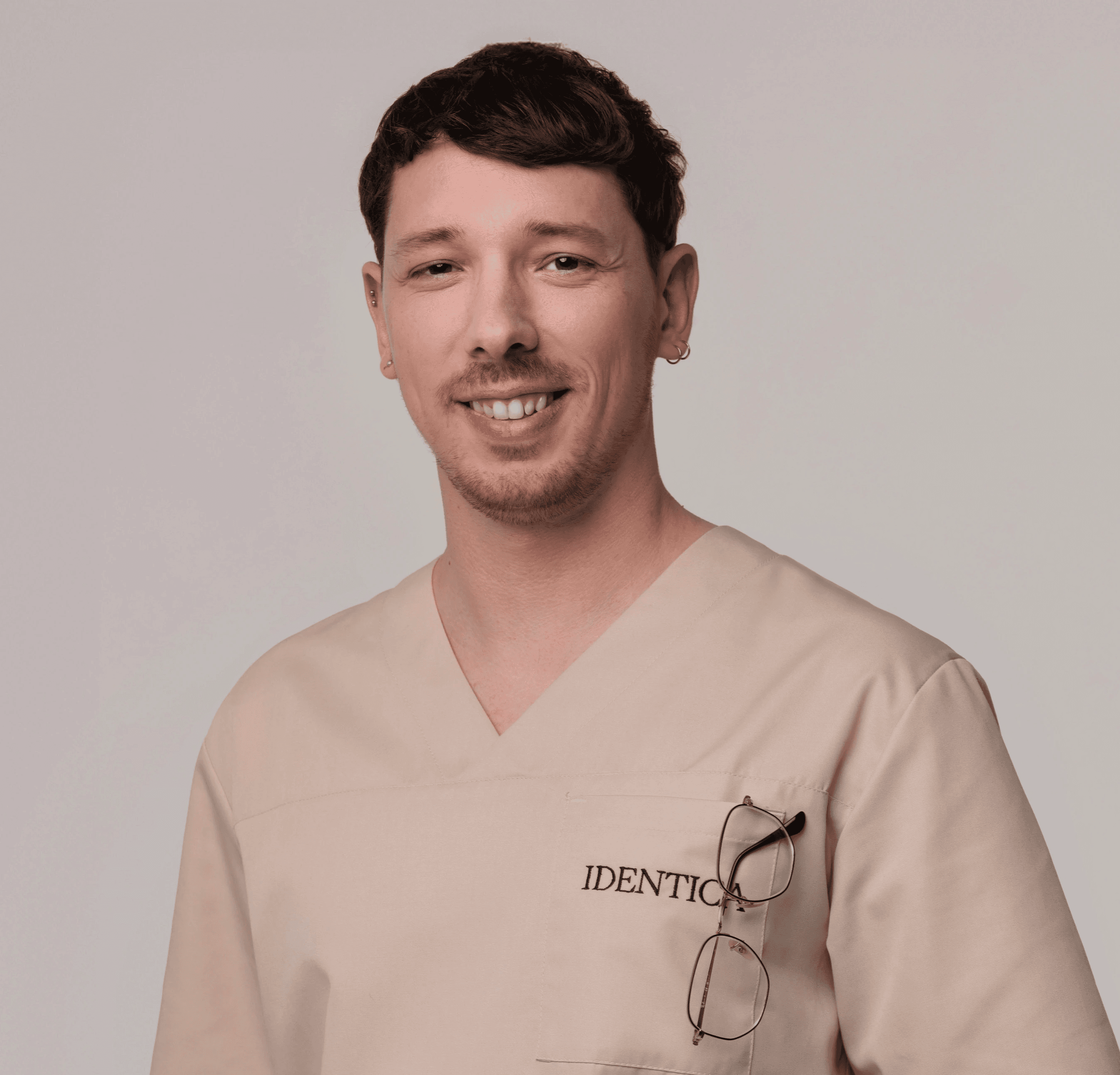Patryk Kawczyński - fizjoterapeuta, osteopata z blisko 10-letnim doświadczeniem