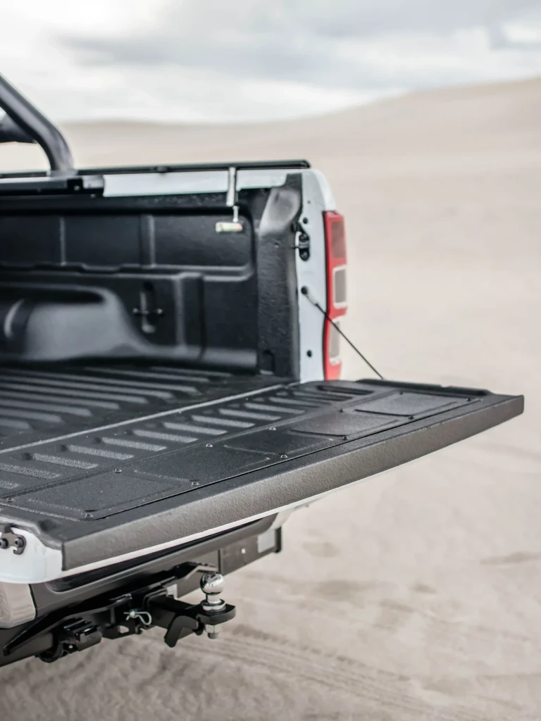 Open rubberised load bin in the desert