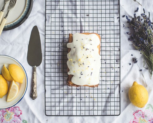 Lemon pound cake