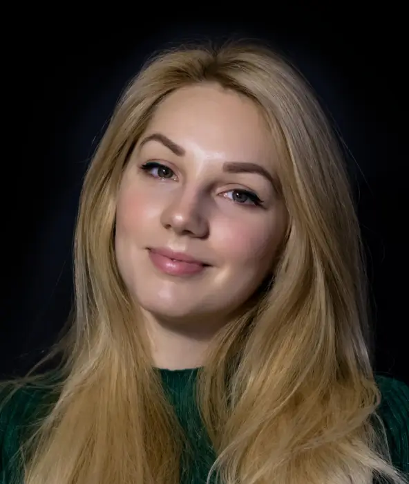 Yulia, UI/UX Designer