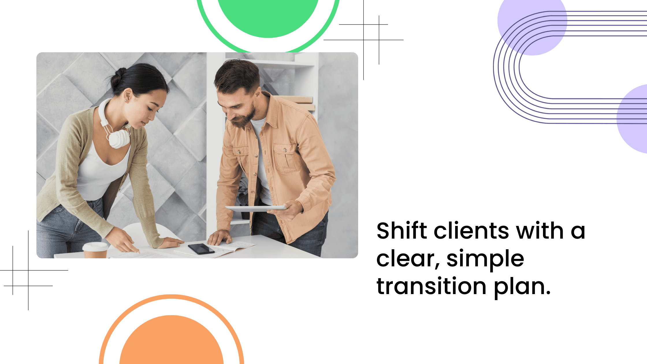 Coach guiding client through laptop plan, illustrating a clear, simple transition from WhatsApp to a structured coaching community.