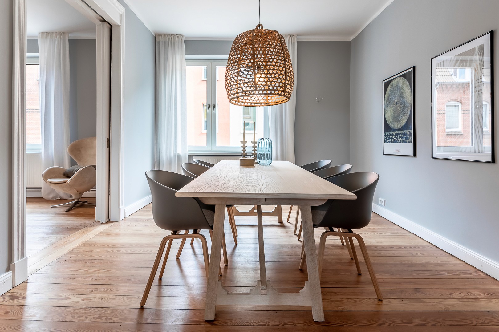 Einfamilienhaus mit Vorgarten in Kiel mit roter Ziegelsteinwand