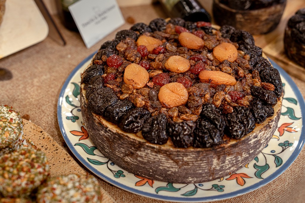 Paolo Salvati, Italian private chef available for UHNW household placement