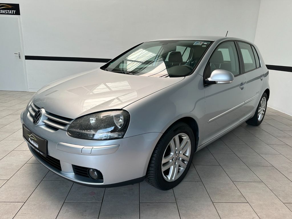 VW Golf 2008 SILVER Gebrauchtwagen - Hauptansicht