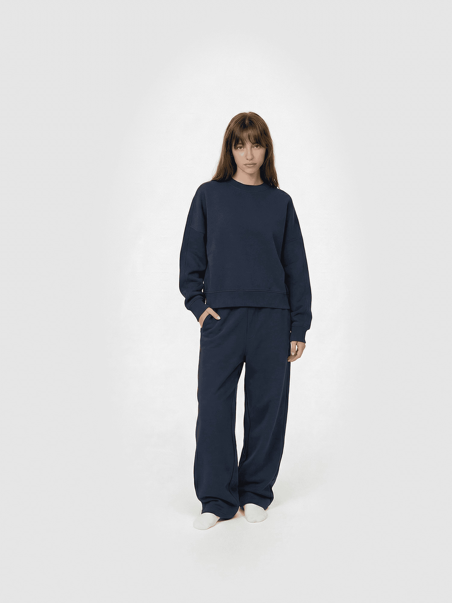 Heavyweight classic crew T-shirt in black — front view on model.